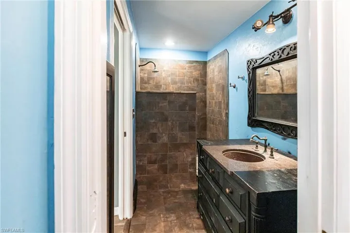 8462 Butternut Rd, Fort Myers Fl 33967