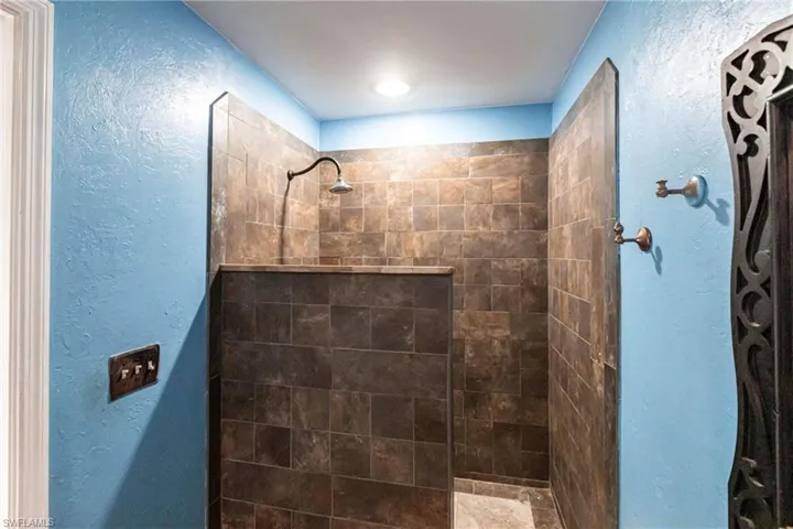 8462 Butternut Rd, Fort Myers Fl 33967