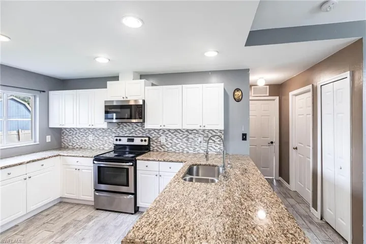 8462 Butternut Rd, Fort Myers Fl 33967