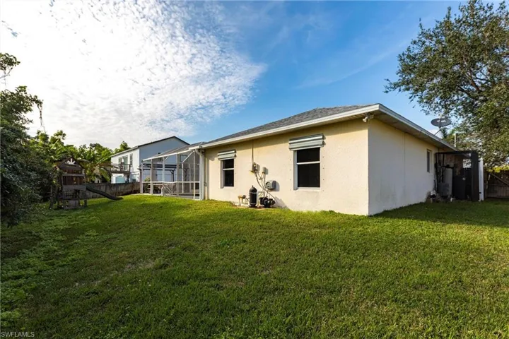 8462 Butternut Rd, Fort Myers Fl 33967