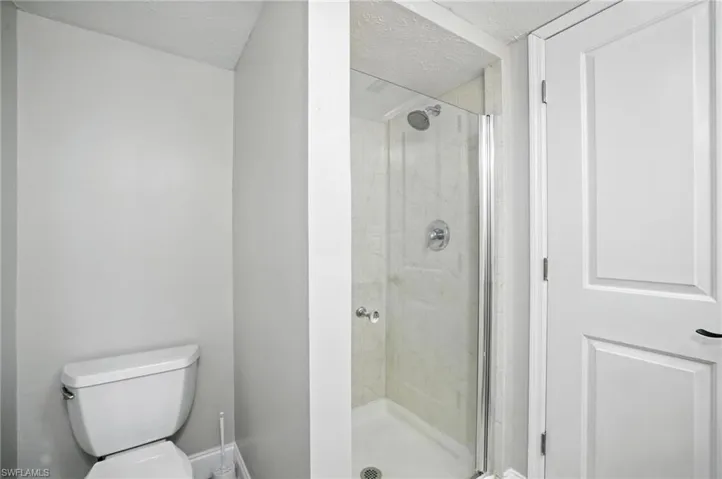 16001 Dublin Cir # 103, Fort Myers, Florida 33908