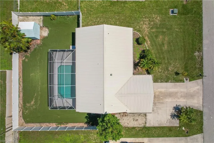 17381  Duquesne  RD, Fort Myers, FL 33967