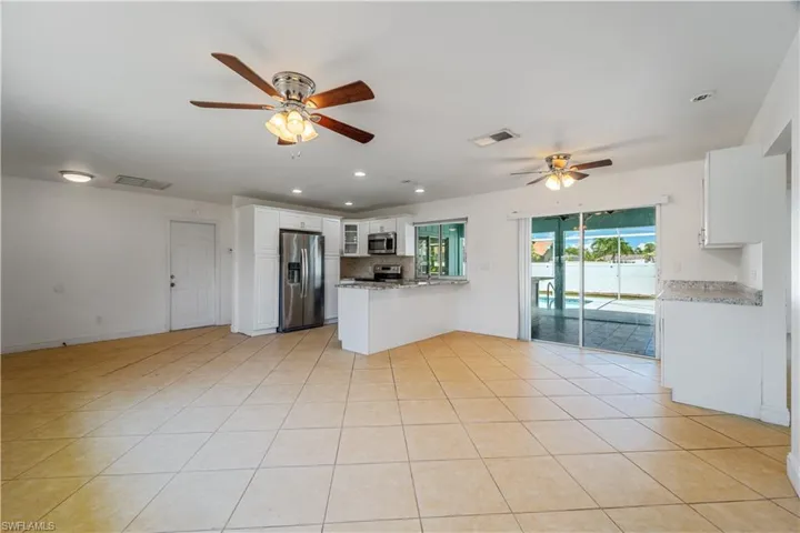 17381  Duquesne  RD, Fort Myers, FL 33967