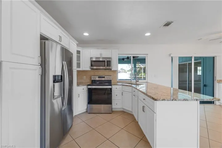 17381  Duquesne  RD, Fort Myers, FL 33967