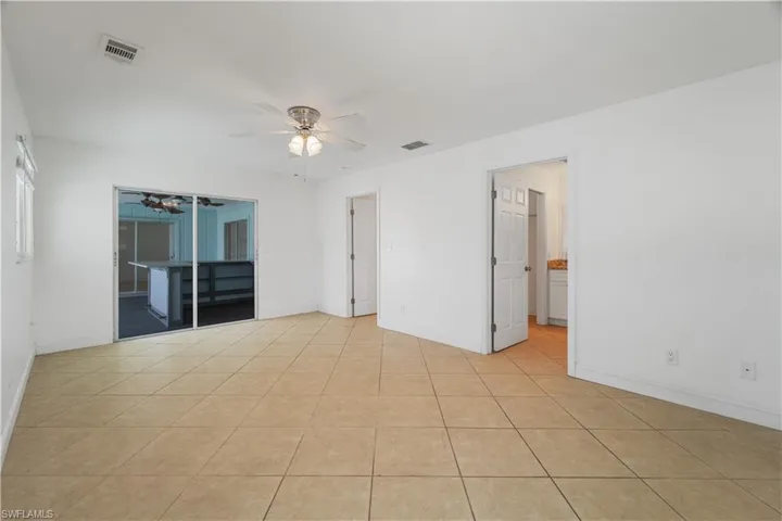 17381  Duquesne  RD, Fort Myers, FL 33967