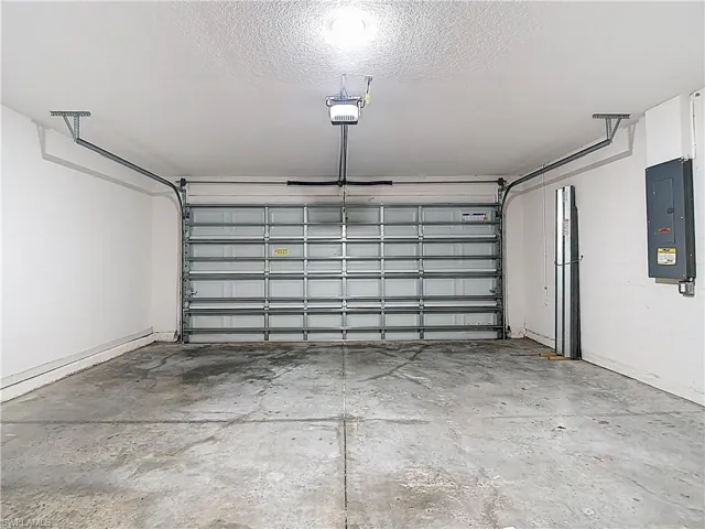 2908 24th St Sw, Lehigh Acres, Florida 33976
