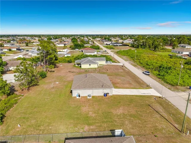 2908 24th St Sw, Lehigh Acres, Florida 33976