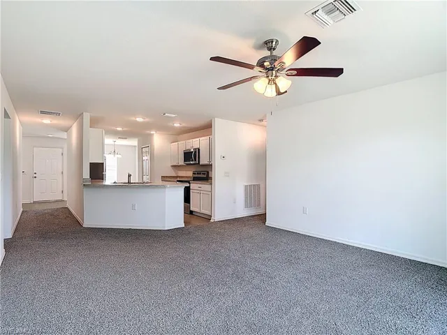 2908 24th St Sw, Lehigh Acres, Florida 33976