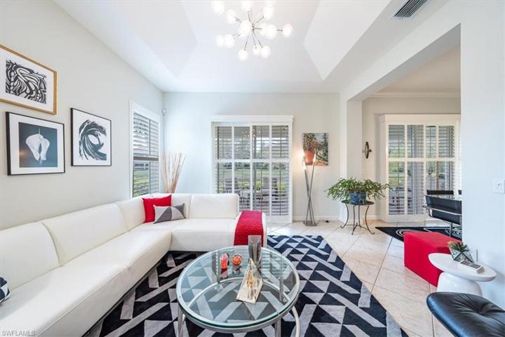 Lovely gathering space for entertaining