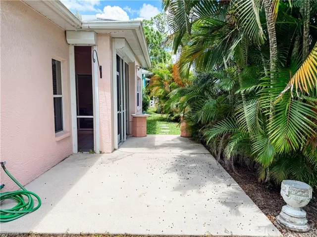 10704 Rio Mar Cir, Estero, Florida 33928