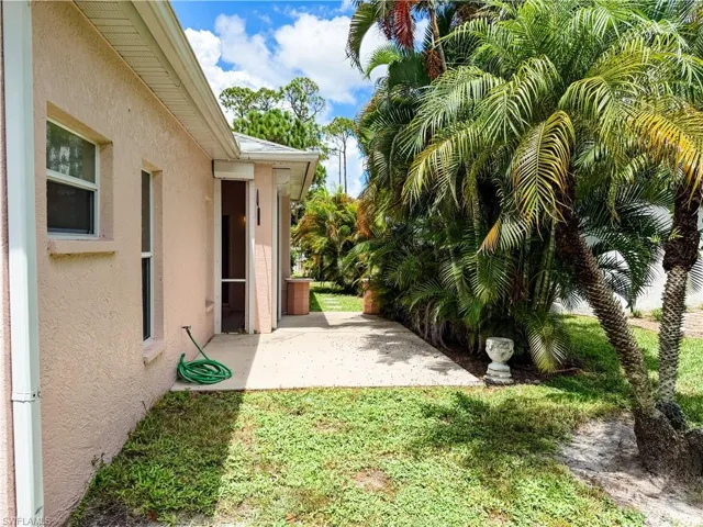 10704 Rio Mar Cir, Estero, Florida 33928