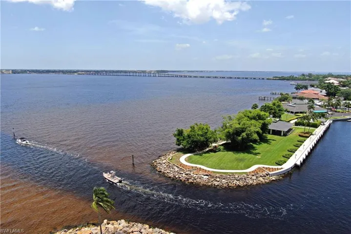 4536  Longboat  LN, Fort Myers, FL 33919