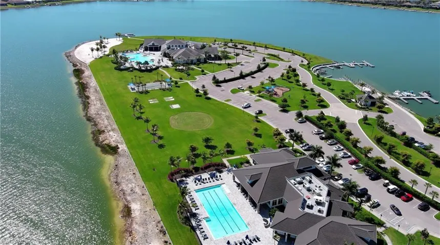 18958 Wildblue Blvd, Fort Myers, Florida 33913