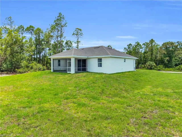 1218 Euclid Ave, Lehigh Acres, Florida 33972