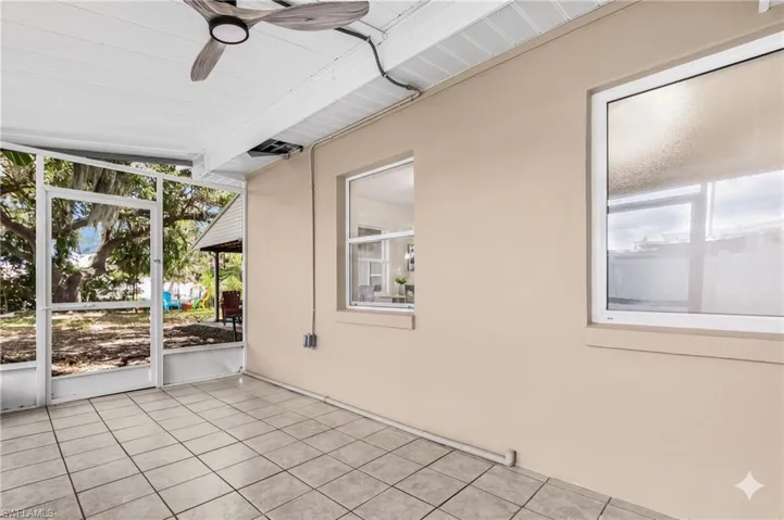 209 Kingston Dr, Fort Myers, Florida 33905