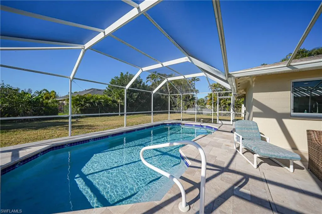 2404 16th ST, Cape Coral, FL 33990,225027078