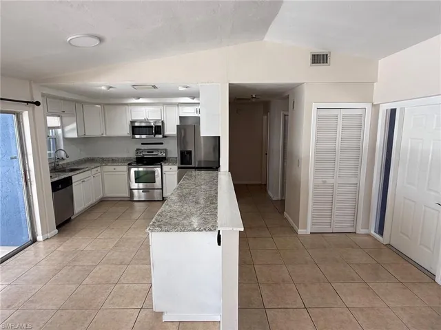 Kitchen & Entryway