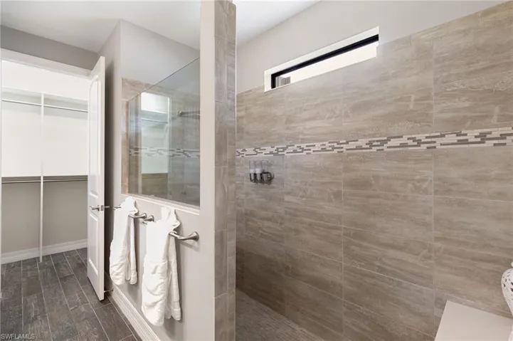 Owners Bath