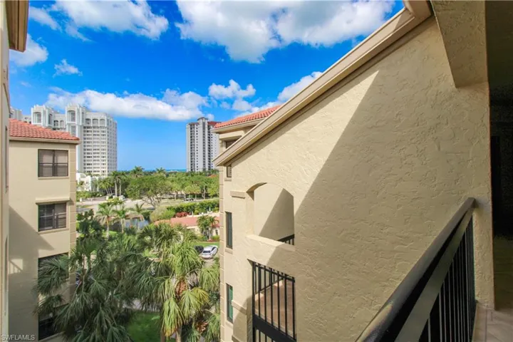 7024 Pelican Bay Blvd F-504, Naples, Florida 34108
