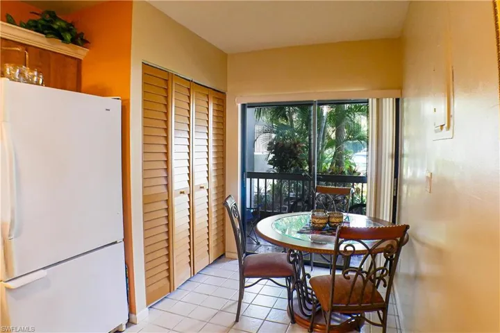 1804  Kings Lake  BLVD, Naples, FL 34112