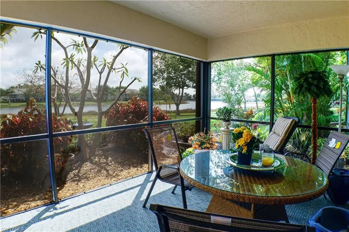 1804  Kings Lake  BLVD, Naples, FL 34112