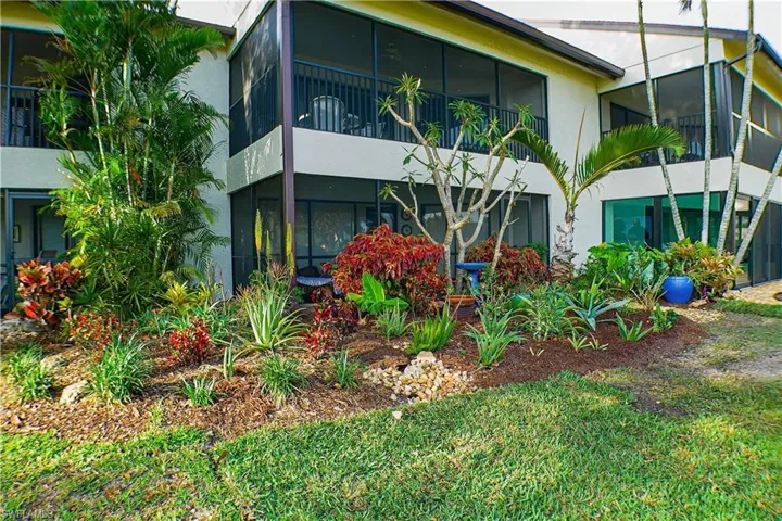 1804  Kings Lake  BLVD, Naples, FL 34112