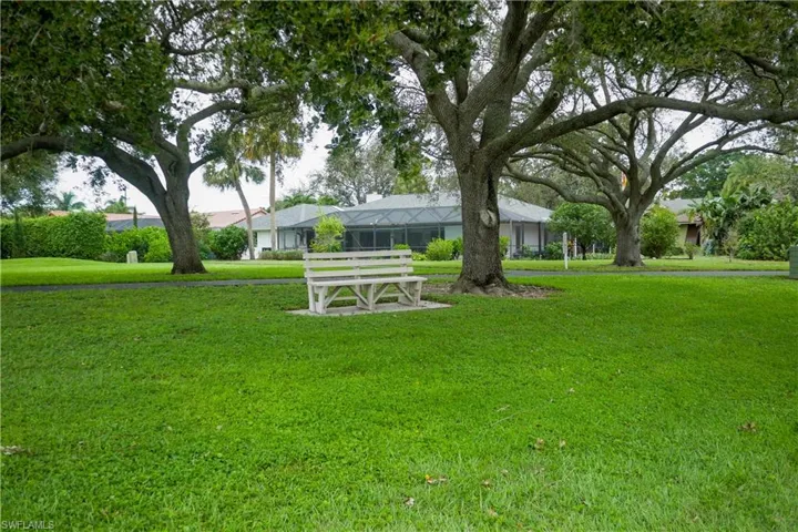 1804  Kings Lake  BLVD, Naples, FL 34112