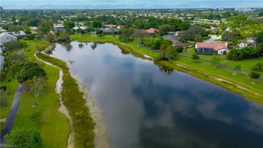 1804  Kings Lake  BLVD, Naples, FL 34112