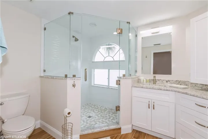2671 Citrus Lake Dr E-201, Naples, Florida 34109