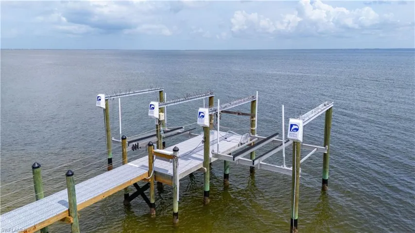 2 boat lifts