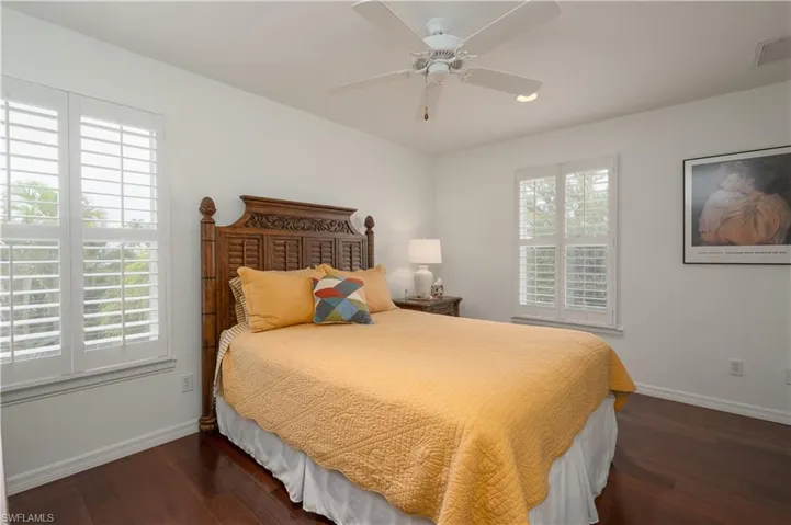Upstairs Guest Bedroom 2