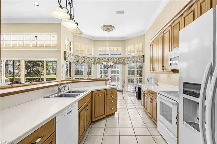 20253 Wildcat Run Dr, Estero, Florida 33928