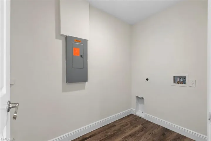 9018 Penny Cir, Labelle, Florida 33935