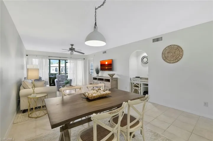 601  Augusta  BLVD, Naples, FL 34113
