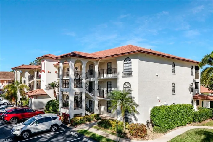 601  Augusta  BLVD, Naples, FL 34113