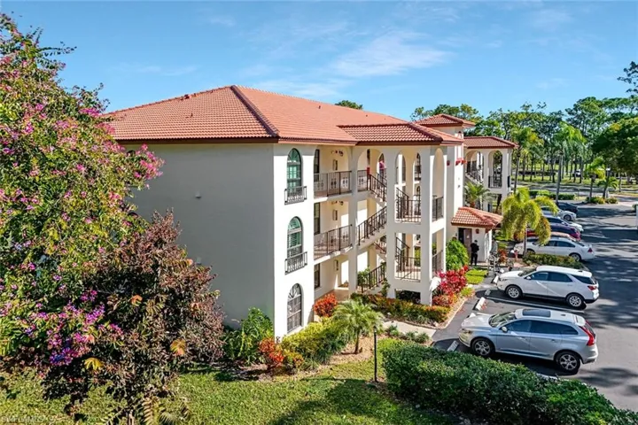 601  Augusta  BLVD, Naples, FL 34113
