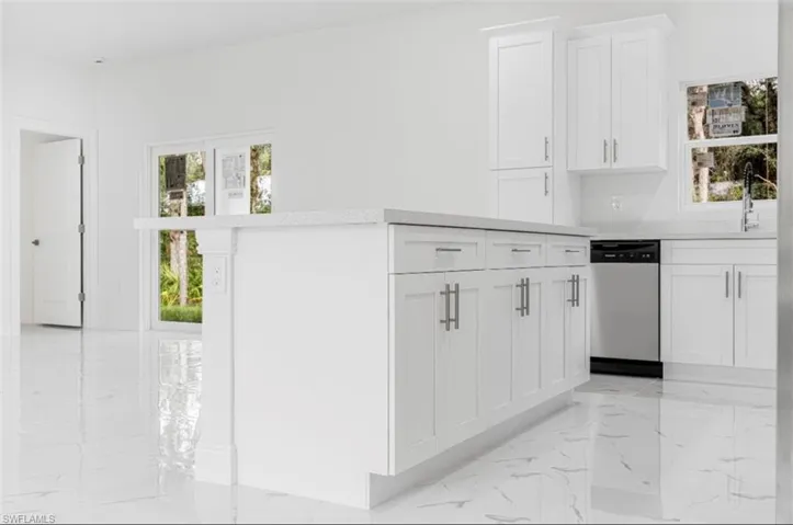 2570  54th NE AVE, Naples, FL 34120