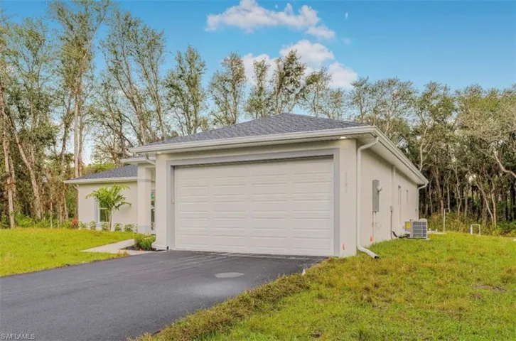 2570  54th NE AVE, Naples, FL 34120