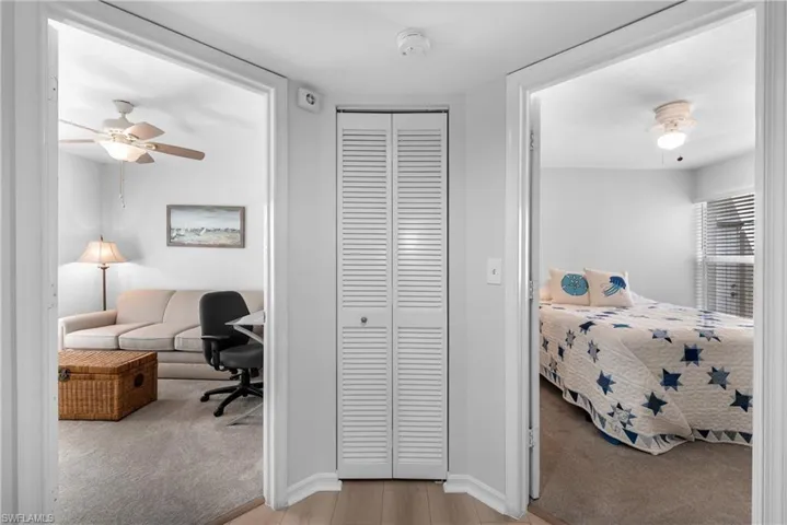 9828 Luna Cir # H104, Naples Fl 34109