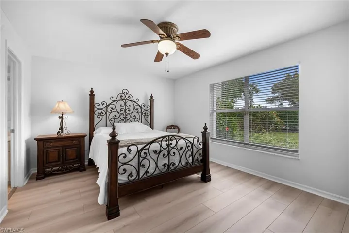 9828 Luna Cir # H104, Naples Fl 34109