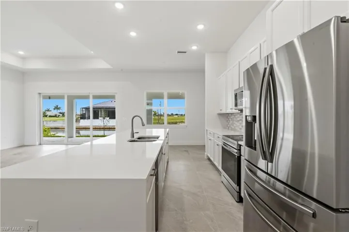 1241 33rd Ave, Cape Coral, Florida 33993
