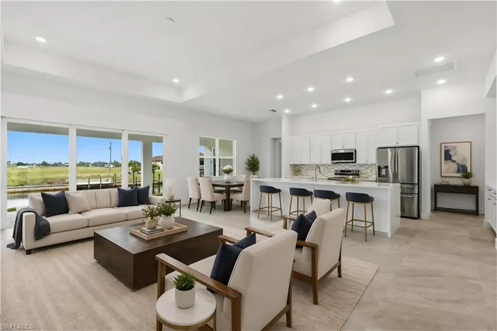 1241 33rd Ave, Cape Coral, Florida 33993