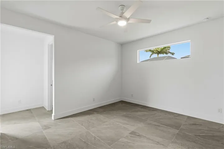 1241 33rd Ave, Cape Coral, Florida 33993