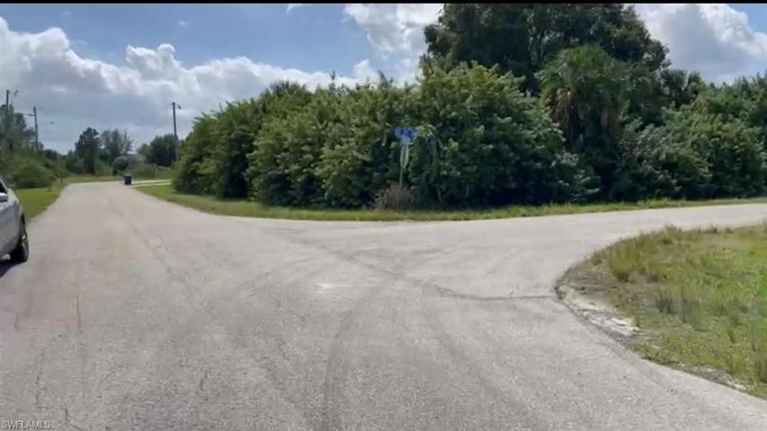 1001 Anita AVE S, LEHIGH ACRES FL 33976
