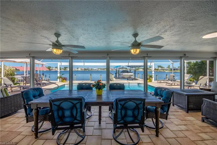 4944  Pelican  BLVD, Cape Coral, FL 33914