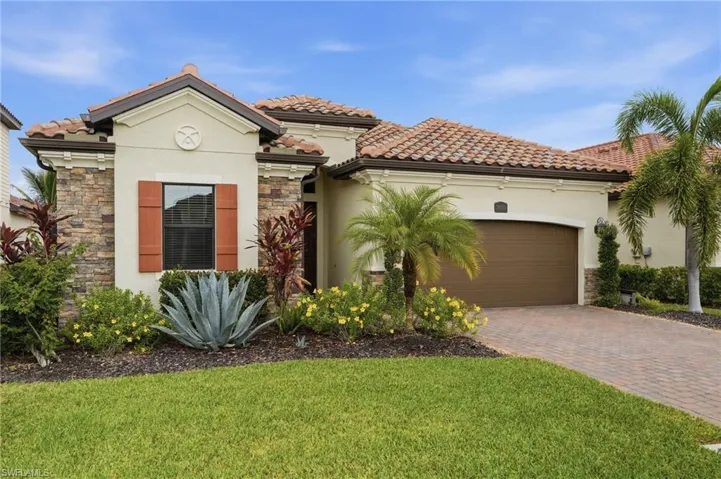 28004 Foxrock Ct, Bonita Springs, Florida 34135
