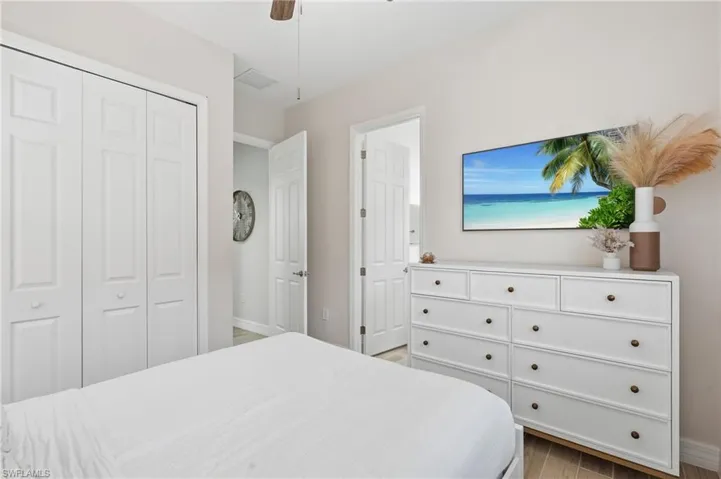 28004 Foxrock Ct, Bonita Springs, Florida 34135