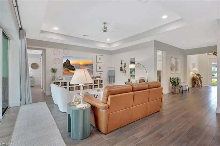 8517 S Lake Cir, Fort Myers, Florida 33908
