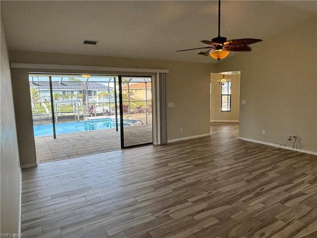 825 SW 40th  TER, Cape Coral, FL 33914