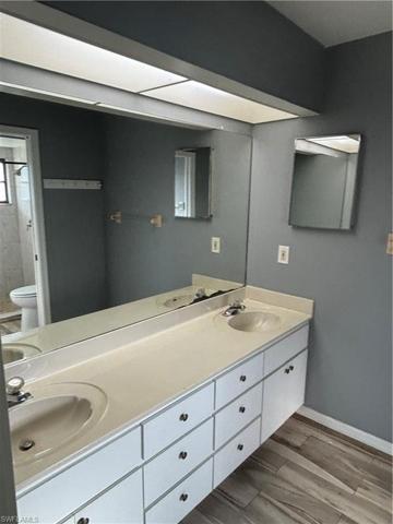 825 SW 40th  TER, Cape Coral, FL 33914